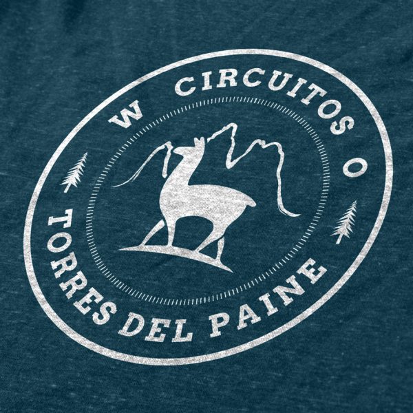 Esta foi a criação de um logo para empresa de trekking Circuitos Torres del Paine, especializada também em turismo e viagens para este destino.